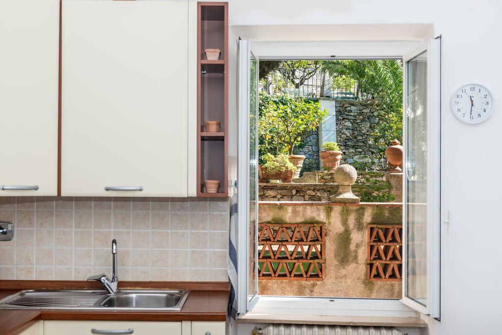 Casa Castelletto Apartment ฟีนาเลลีกูเร ภายนอก รูปภาพ